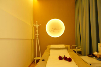 深圳龙岗区日式指压的寂静美学：在按压中听见雪落的声音